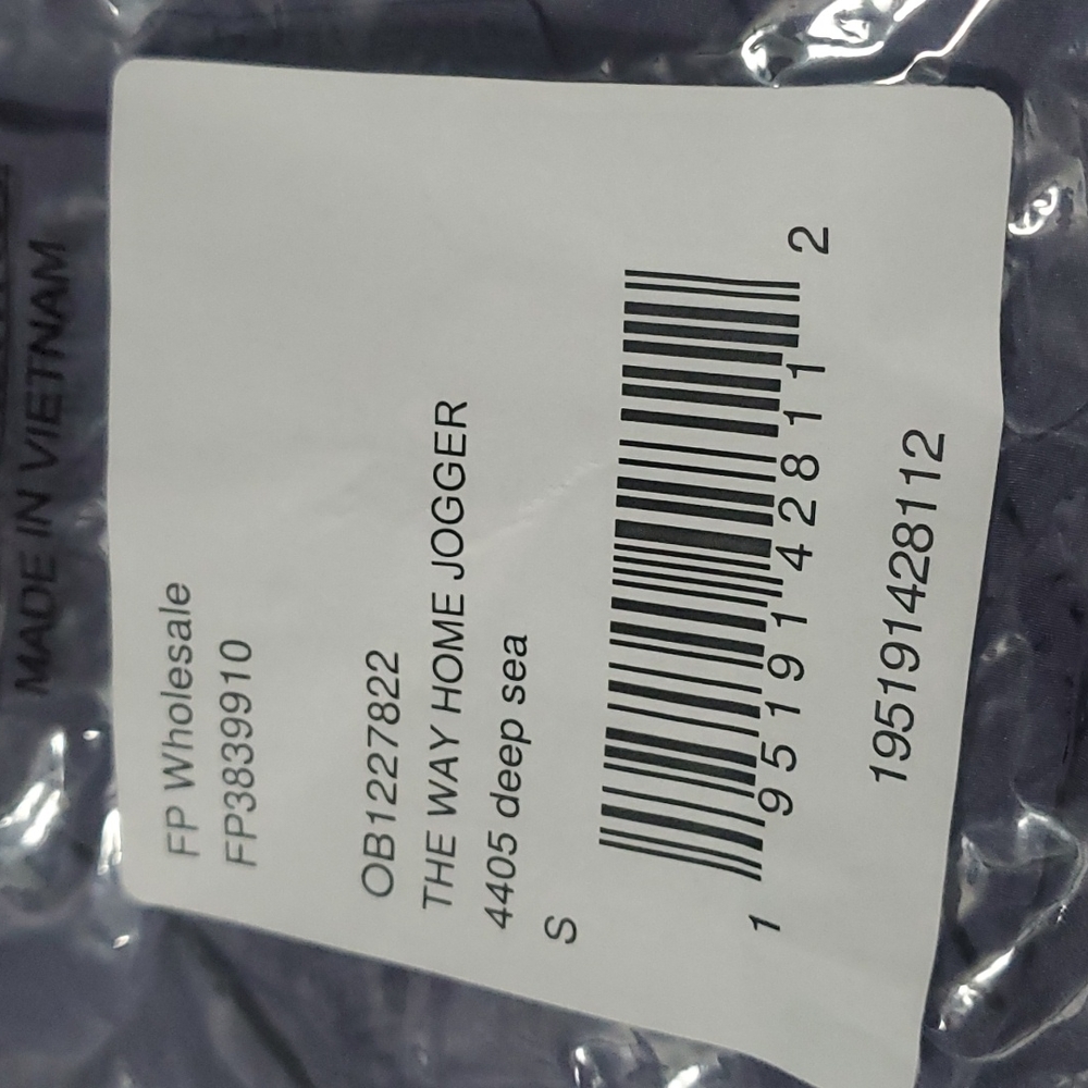 43. Free People Movement The Way Home Jogger Deep Sea - Picture 4 of 9